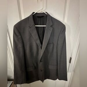 Jos A Bank Traveler 100% Wool Tiny Checkered Gray Sports Coat 46L